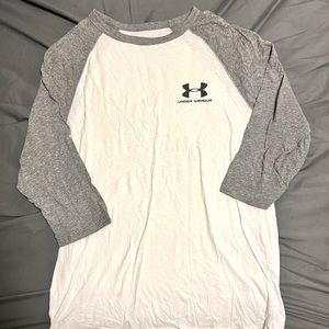 Under Armour baseball tee. 3/4 length sleeves
